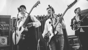 Threepwood N Strings "The Kingdom of Yours" Releaseparty