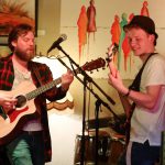 Threepwood'N Strings - Wohnzimmer GE
