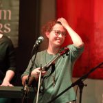 Threepwood'N Strings - Wohnzimmer GE