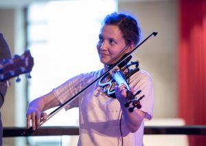 Threepwood N Strings Palais Vest - Eva