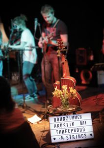 Threepwood N Strings Wohnzimmerakustik Bochum 8