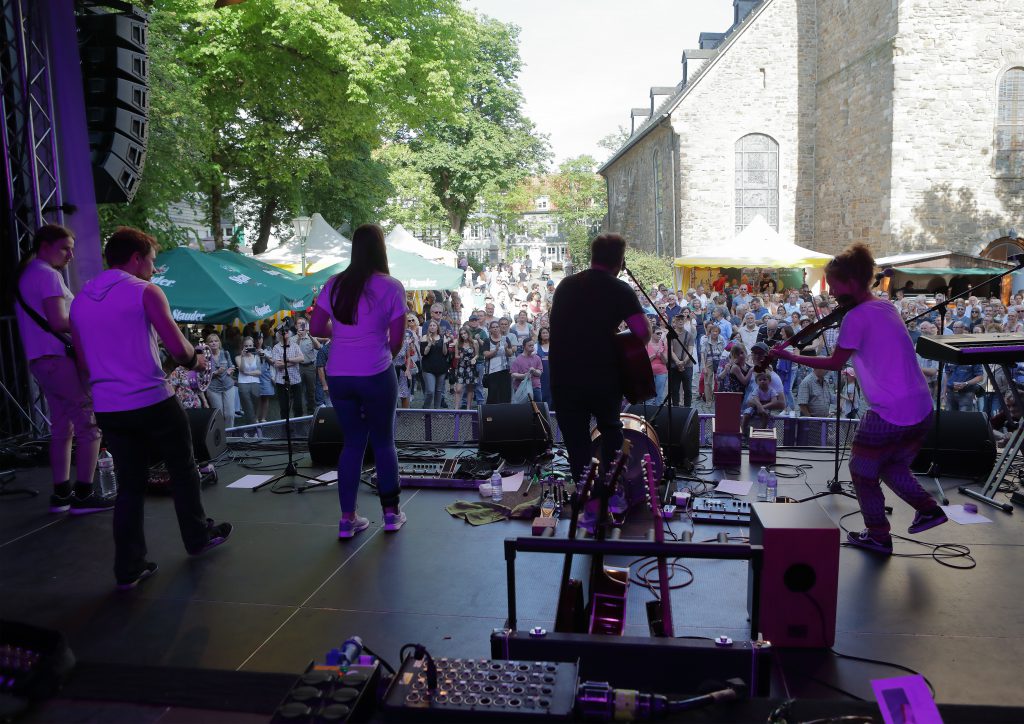 Threepwood 'N Strings beim Hattinger Altstadtfest 2019